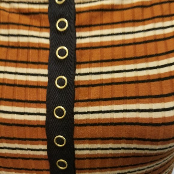 Knit off the shoulder dress - Picture 2 of 6